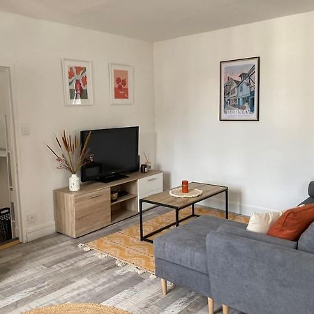 Cosy Appartement Hyper Centre Bernay  Exterior photo